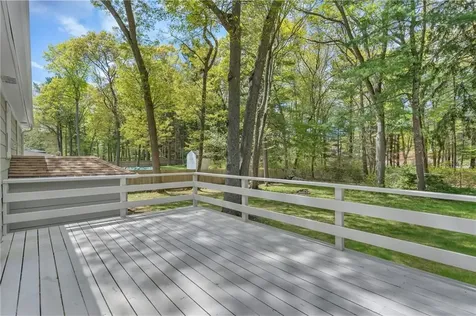 168 Edmond Drive North Kingstown RI 02852