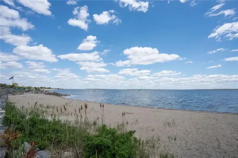 168 Edmond Drive North Kingstown RI 02852