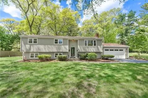 168 Edmond Drive North Kingstown RI 02852