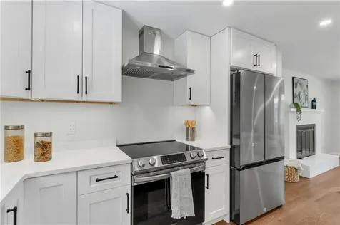 168 Edmond Drive North Kingstown RI 02852