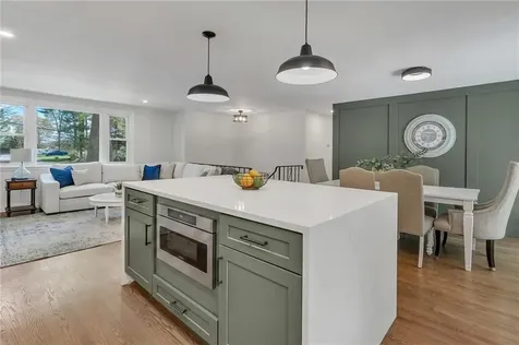 168 Edmond Drive North Kingstown RI 02852