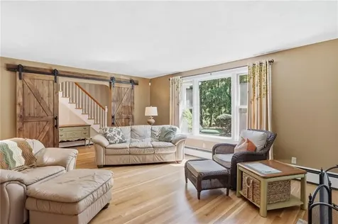 712 East Road Scituate RI 02857