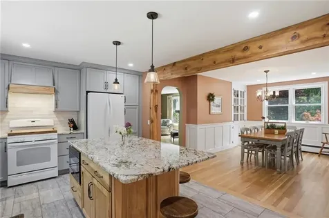 712 East Road Scituate RI 02857