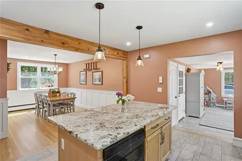 712 East Road Scituate RI 02857