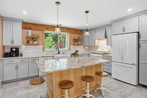 712 East Road Scituate RI 02857