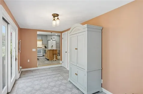 712 East Road Scituate RI 02857