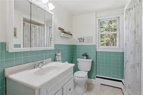 712 East Road Scituate RI 02857