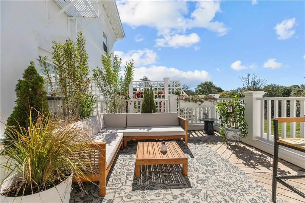 519 Bellevue Avenue Newport RI 02840