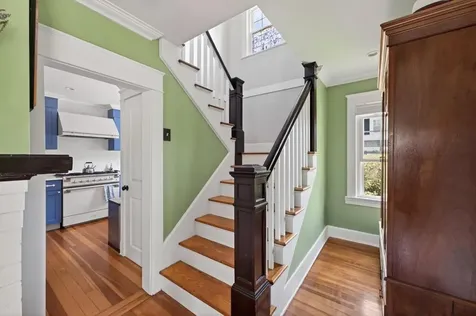 7 Verndale Circle Bristol RI 02809