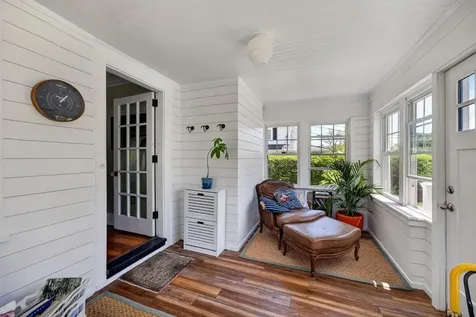 7 Verndale Circle Bristol RI 02809