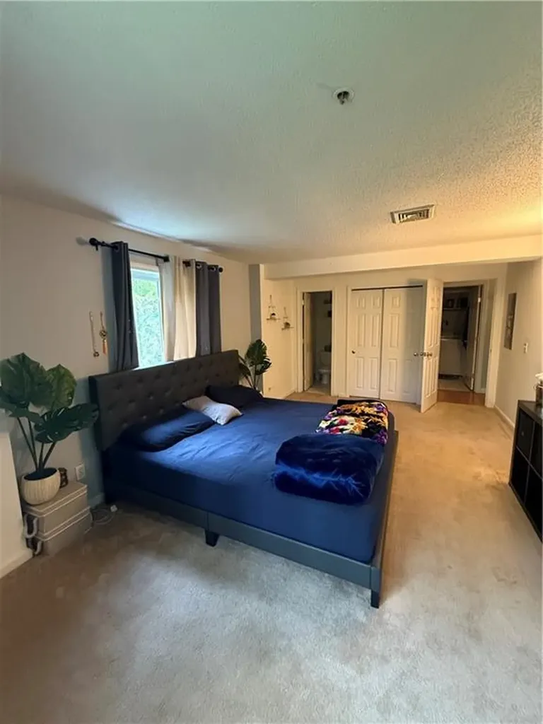 25 Devereux Road Providence RI 02909