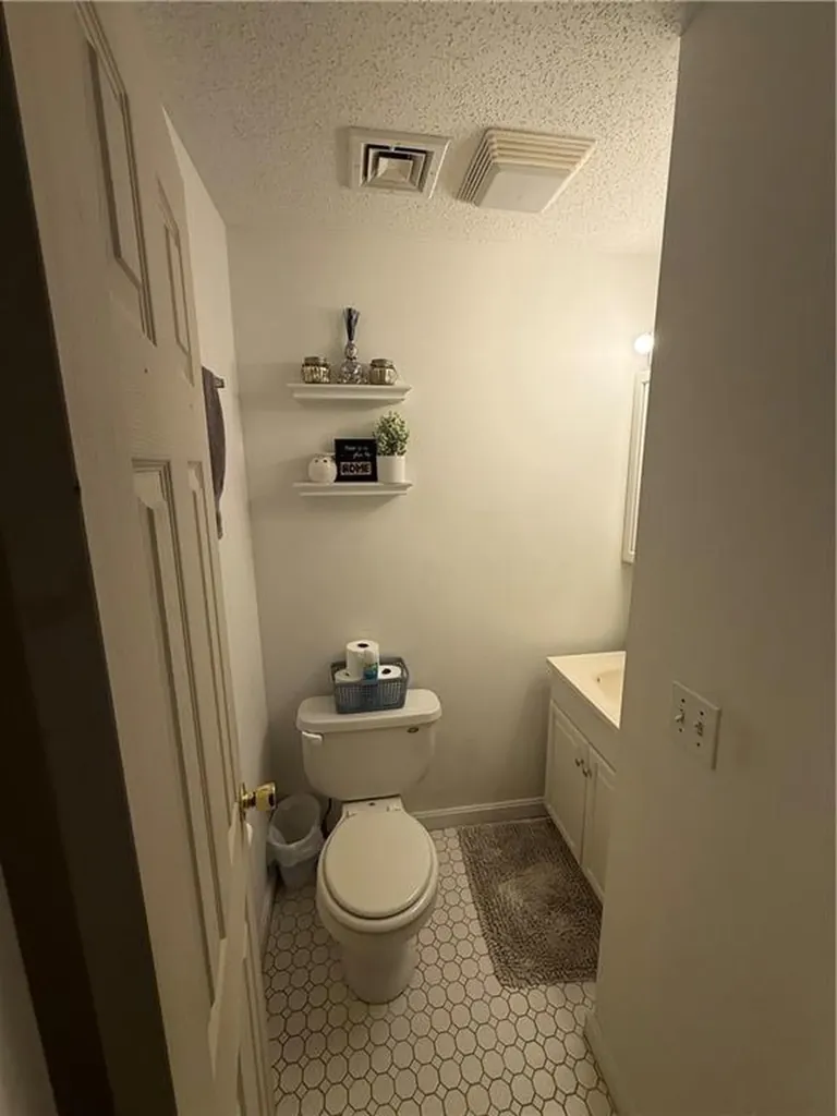 25 Devereux Road Providence RI 02909