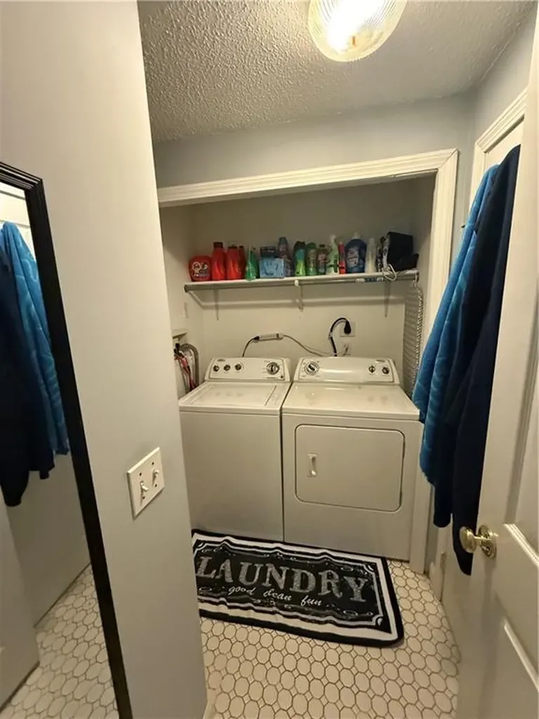 25 Devereux Road Providence RI 02909