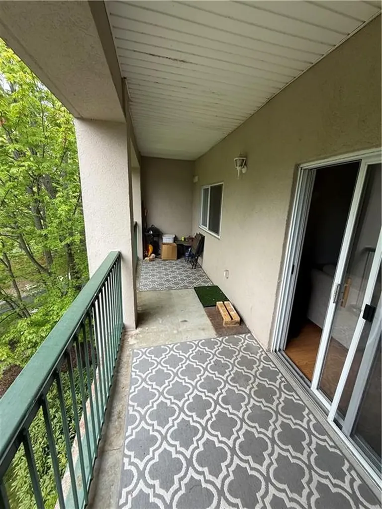 25 Devereux Road Providence RI 02909