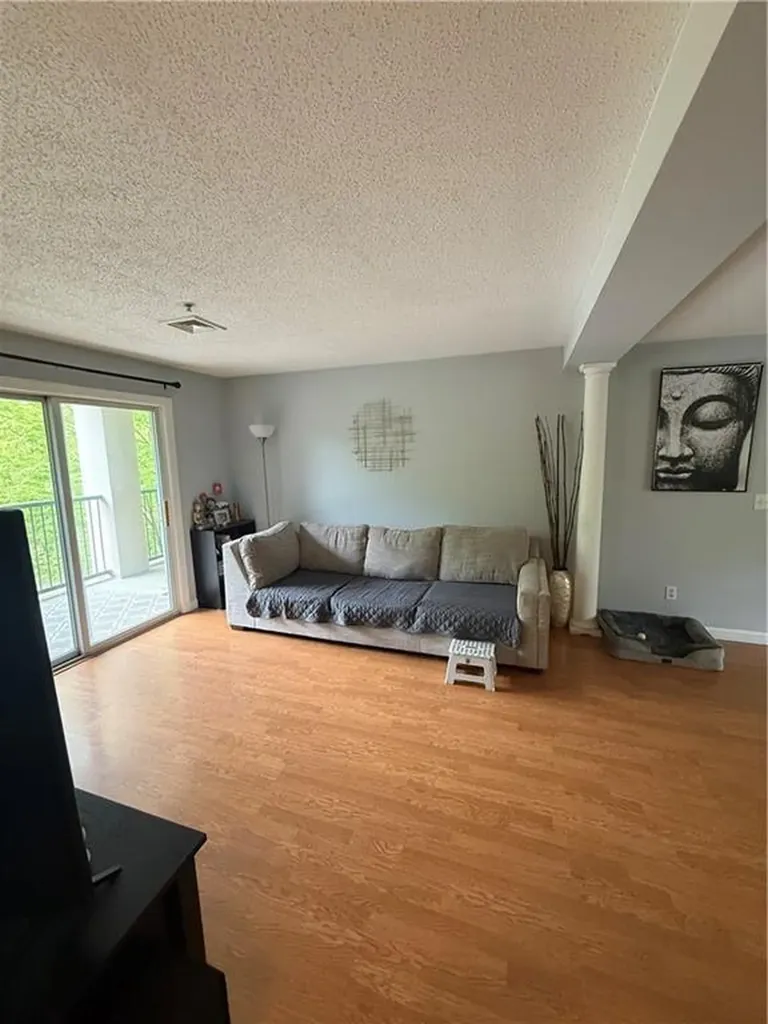 25 Devereux Road Providence RI 02909