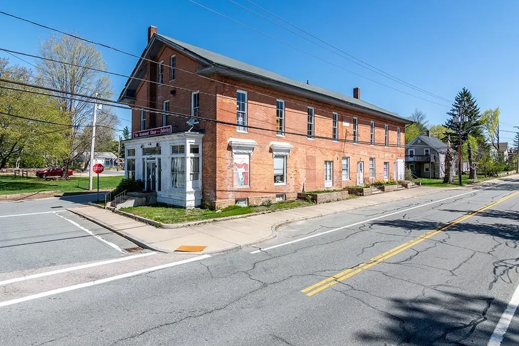 1081 Main Street Hopkinton RI 02832