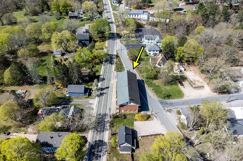 1081 Main Street Hopkinton RI 02832