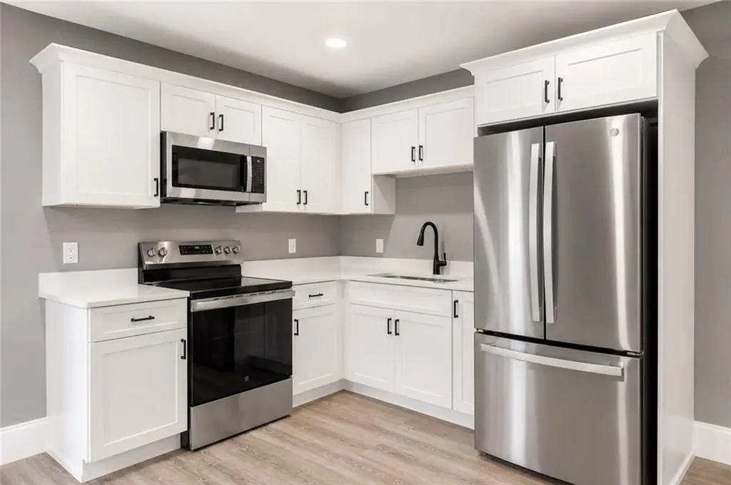 63 Balch Street Pawtucket RI 02861