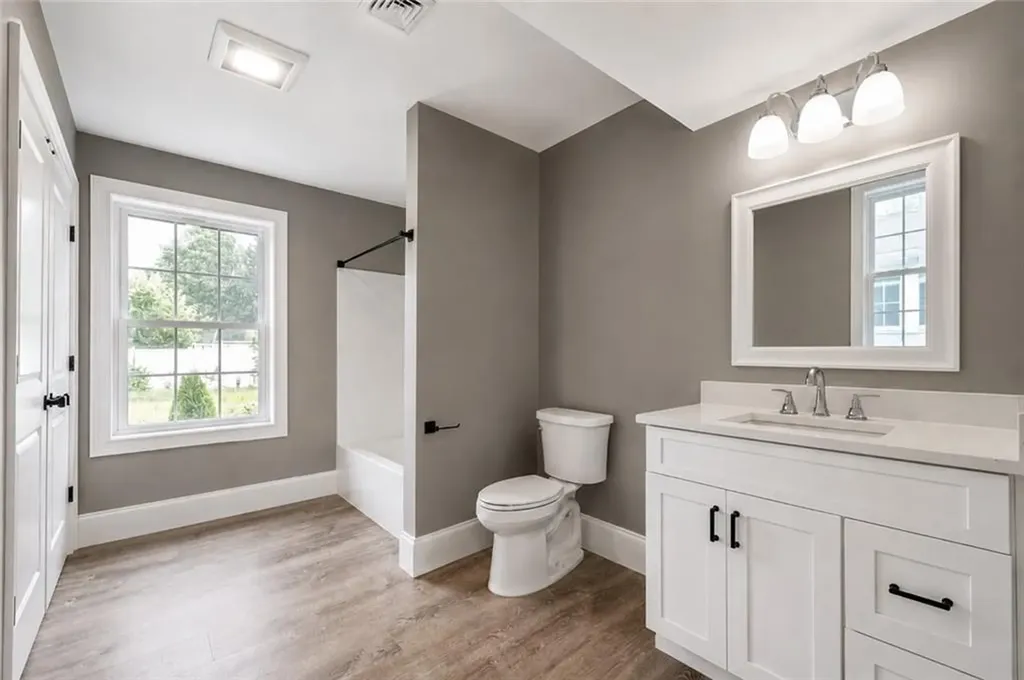 63 Balch Street Pawtucket RI 02861