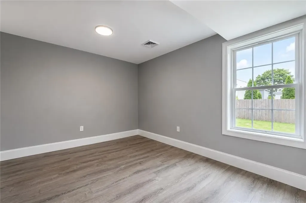 63 Balch Street Pawtucket RI 02861