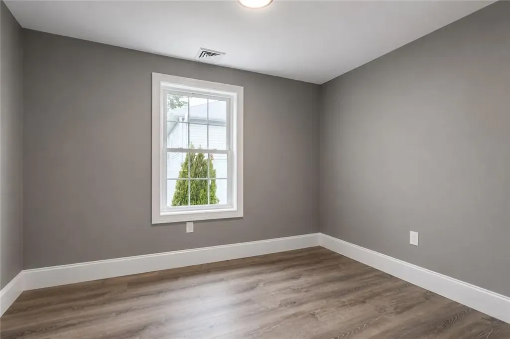 63 Balch Street Pawtucket RI 02861