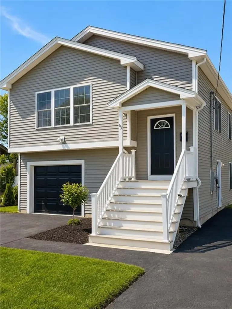 63 Balch Street Pawtucket RI 02861