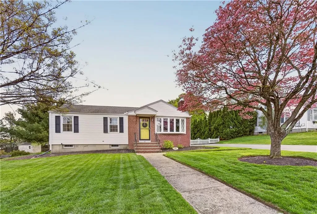 64 Westfield Drive Cranston RI 02920