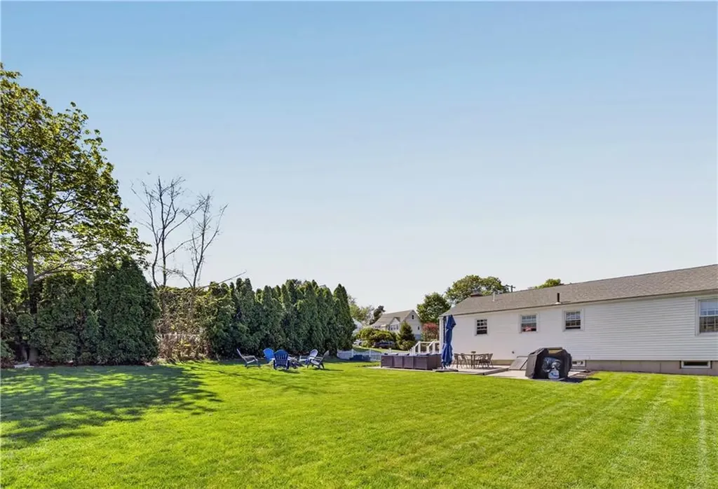 64 Westfield Drive Cranston RI 02920