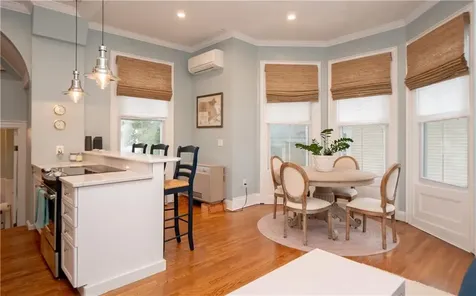 67 Perry Street Newport RI 02840