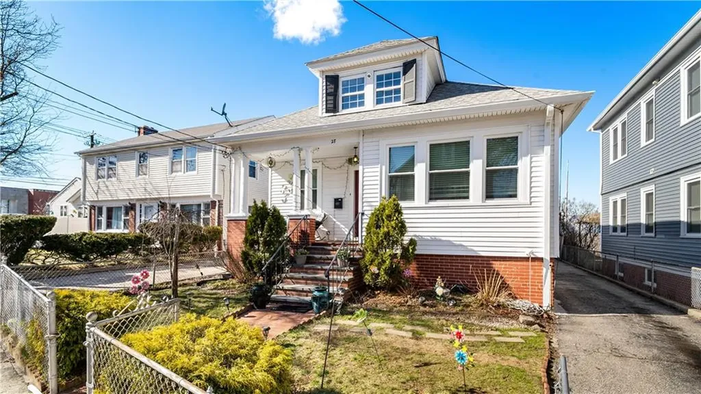 27 Shafter Street Providence RI 02909