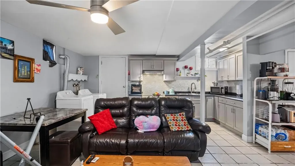 27 Shafter Street Providence RI 02909