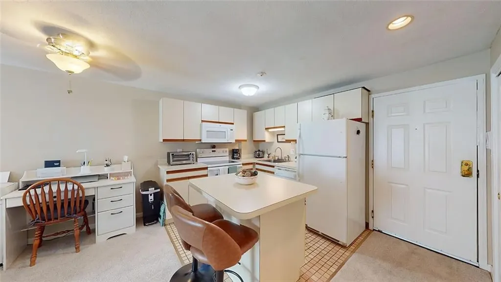 201 Woodlawn Avenue North Providence RI 02904