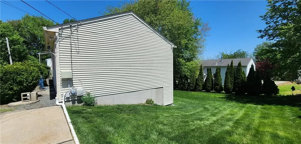 5 Barnes Avenue Johnston RI 02919
