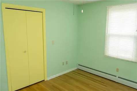 5 Barnes Avenue Johnston RI 02919