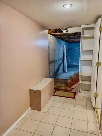 5 Barnes Avenue Johnston RI 02919