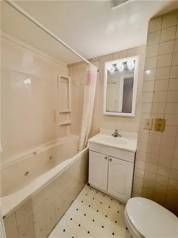 5 Barnes Avenue Johnston RI 02919