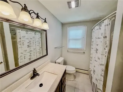 5 Barnes Avenue Johnston RI 02919
