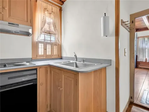 383 Putnam Pike Glocester RI 02829