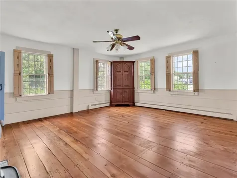 383 Putnam Pike Glocester RI 02829
