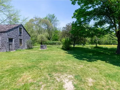 383 Putnam Pike Glocester RI 02829