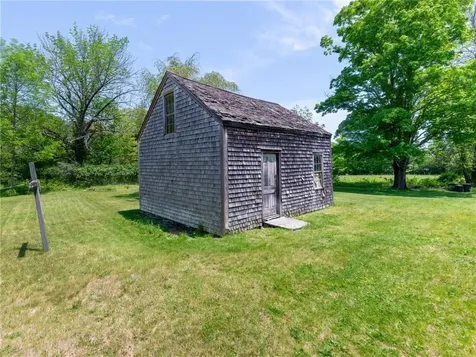 383 Putnam Pike Glocester RI 02829