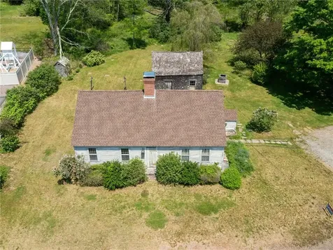 383 Putnam Pike Glocester RI 02829