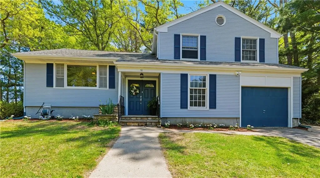 10 Lofty Heights Road Westerly RI 02891