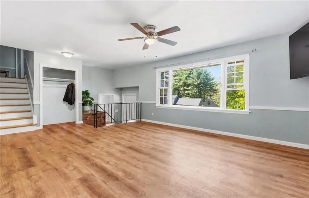 10 Lofty Heights Road Westerly RI 02891