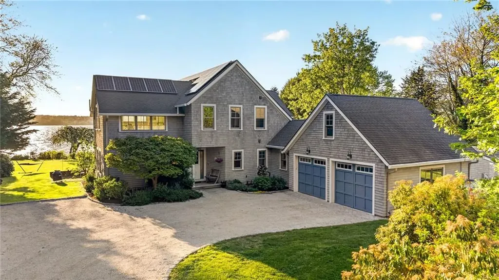59 High Hill Road Tiverton RI 02878