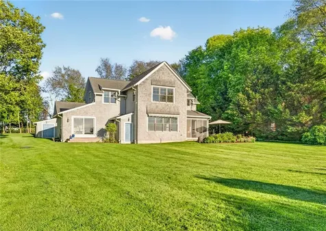 59 High Hill Road Tiverton RI 02878