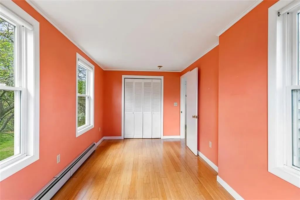 28 Byway Road Barrington RI 02806