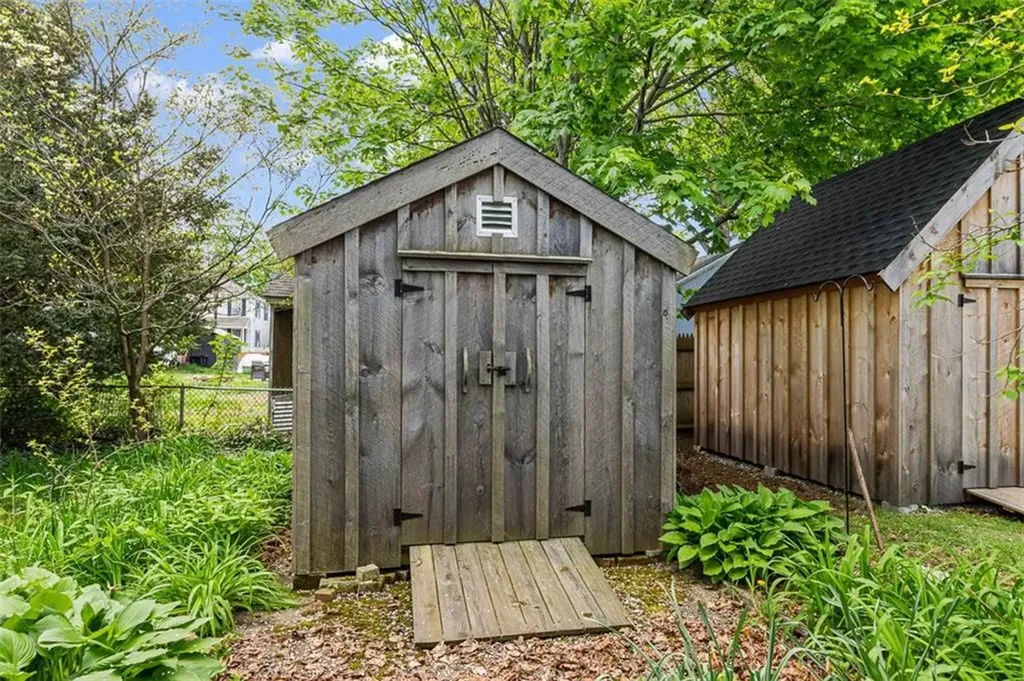 28 Byway Road Barrington RI 02806