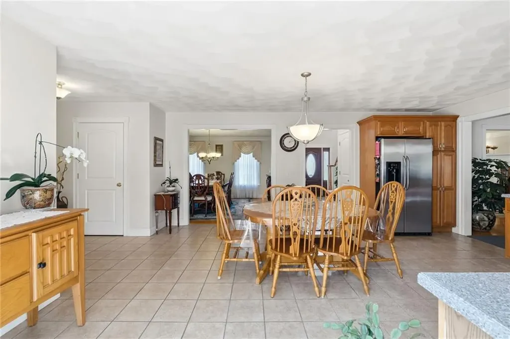 144 Burnside Avenue Seekonk MA 02771
