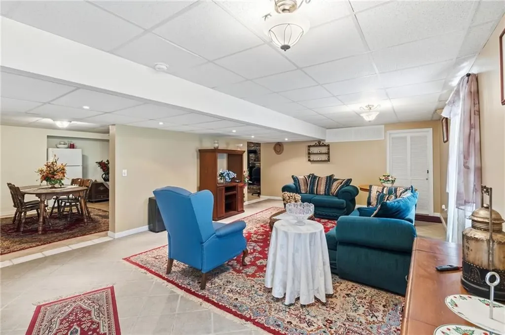 144 Burnside Avenue Seekonk MA 02771